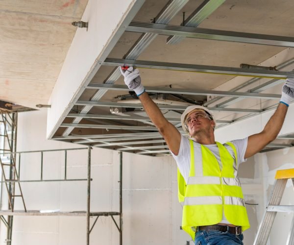 ponte en contacto con Nebelux para reformas en general